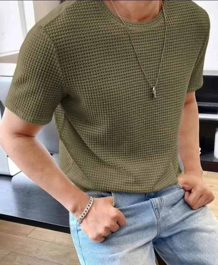 olive green knitted round neck (Small)