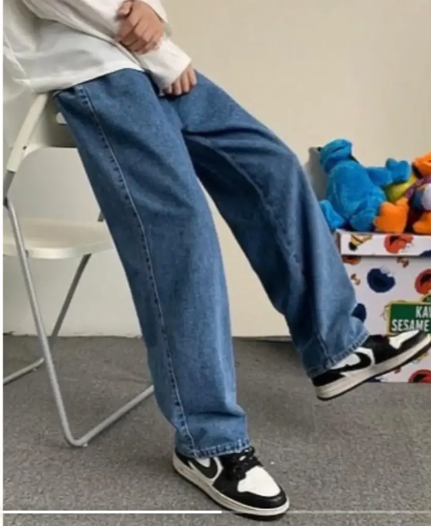 Mid blue denim straight down