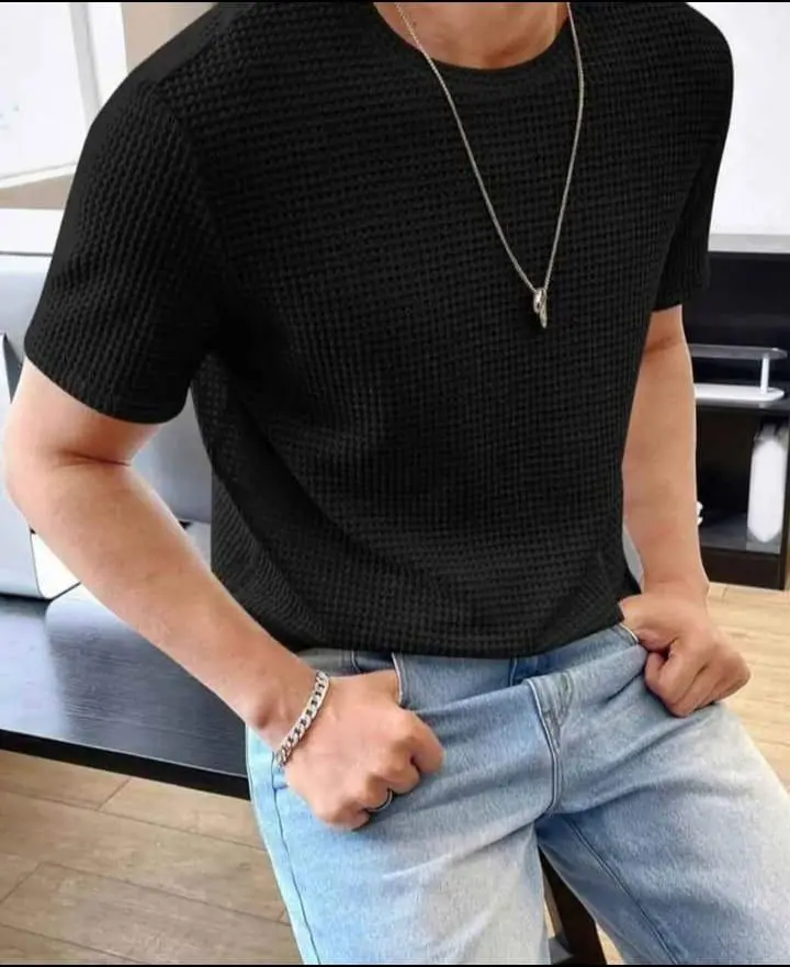 black round neck knitted